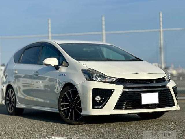 2016 Toyota PRIUS α