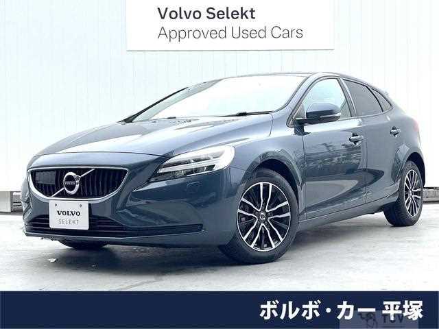 2019 Volvo V40