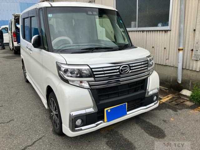 2017 Daihatsu Tanto