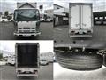 2010 Isuzu Elf Truck