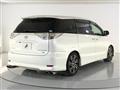 2015 Toyota Estima