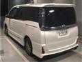 2016 Toyota Voxy
