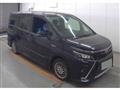 2017 Toyota Voxy
