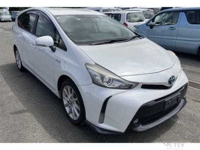 2015 Toyota PRIUS α