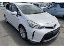 2015 Toyota PRIUS α