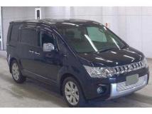 2010 Mitsubishi Delica D5