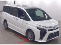 2018 Toyota Voxy