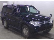 2012 Mitsubishi Pajero