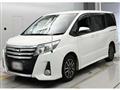 2016 Toyota Noah