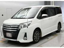 2016 Toyota Noah