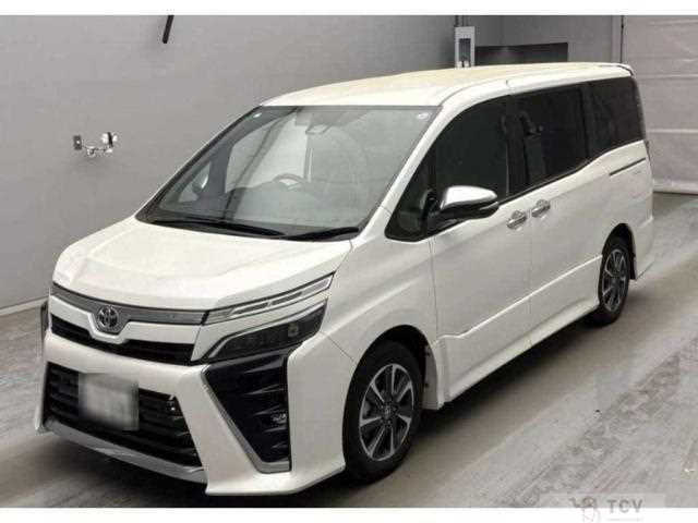 2022 Toyota Voxy