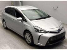 2018 Toyota PRIUS α
