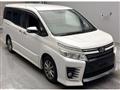2016 Toyota Voxy