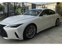 2021 Lexus IS