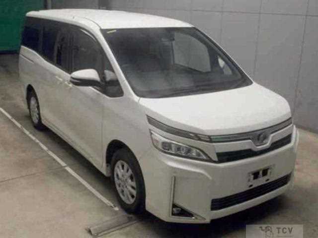 2018 Toyota Voxy
