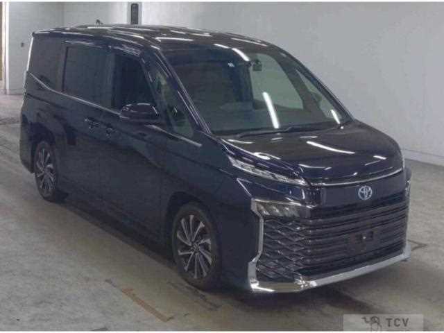 2022 Toyota Voxy