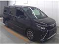 2017 Toyota Voxy