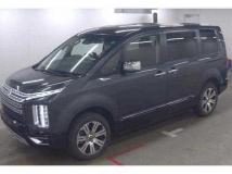 2022 Mitsubishi Delica D5