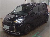 2022 Toyota Sienta