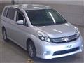 2016 Toyota Isis