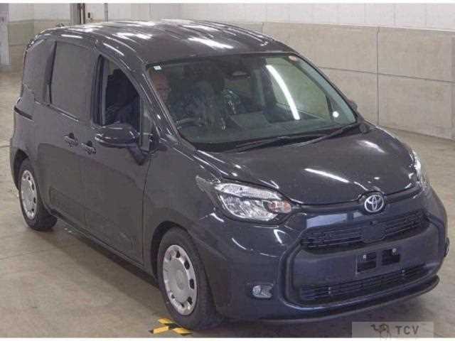 2022 Toyota Sienta