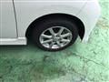 2011 Daihatsu Tanto