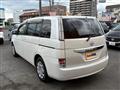 2013 Toyota Isis
