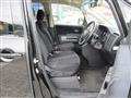 2013 Mitsubishi Delica D5