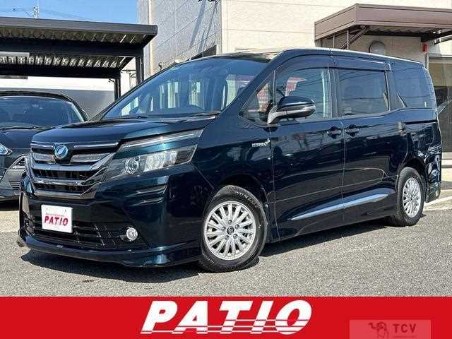 2016 Toyota Voxy