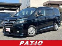 2016 Toyota Voxy