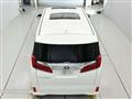 2022 Toyota Alphard G