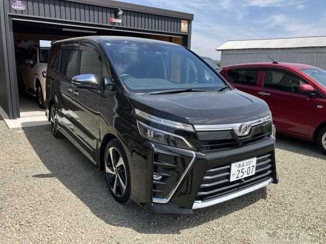 2018 Toyota Voxy