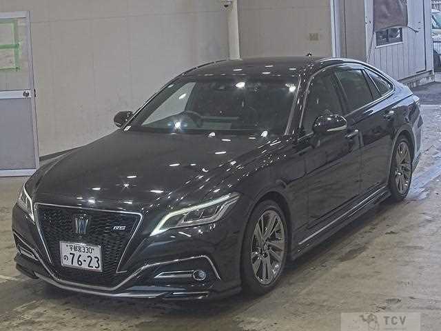 2022 Toyota Crown Hybrid