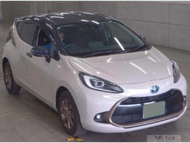 2024 Toyota AQUA