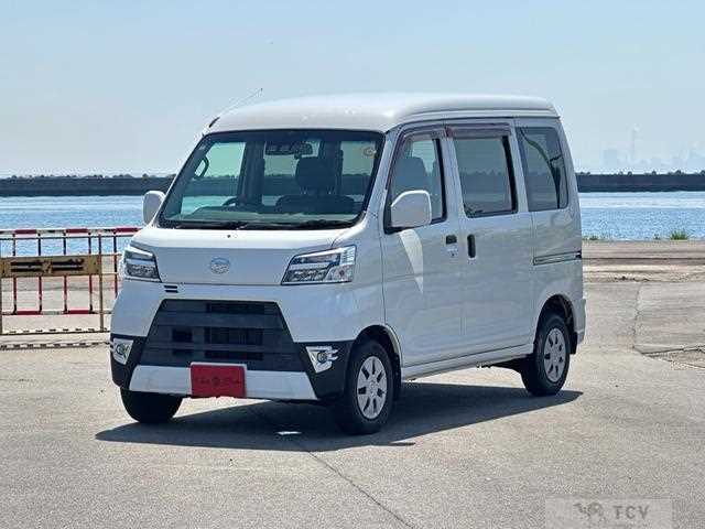 2018 Daihatsu Hijet Cargo