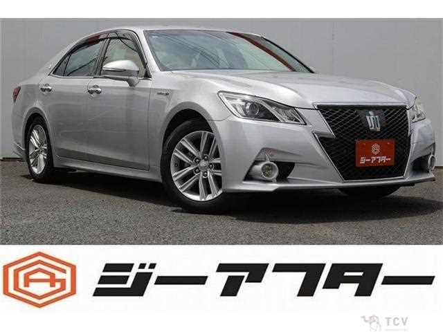 2013 Toyota Crown