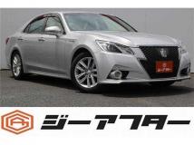 2013 Toyota Crown