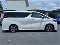 2018 Toyota Alphard G