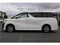 2019 Toyota Vellfire