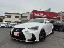 2017 Lexus IS