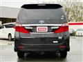 2013 Toyota Alphard Hybrid