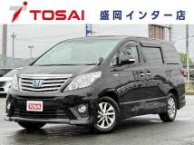 2013 Toyota Alphard Hybrid