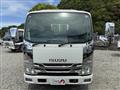 2010 Isuzu Elf Truck