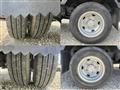 2010 Isuzu Elf Truck