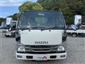 2014 Isuzu Elf Truck