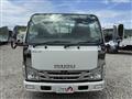 2019 Isuzu Elf Truck