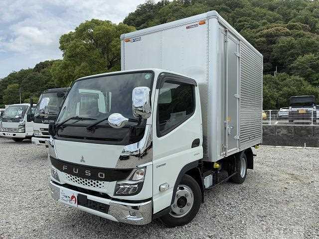 2022 Mitsubishi Fuso Canter