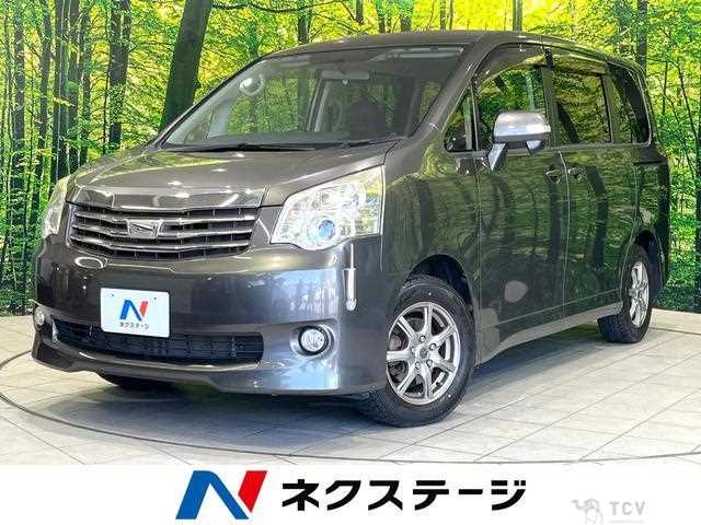2013 Toyota Noah