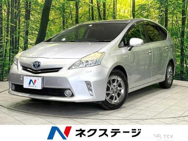 2013 Toyota PRIUS α