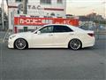 2016 Toyota Crown